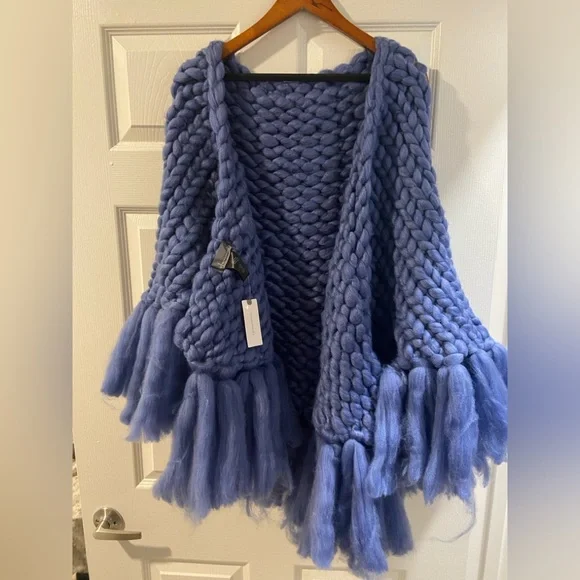 Anthropologie Chunky Cable-Knit Scarf Wrap - Picture 5 of 13